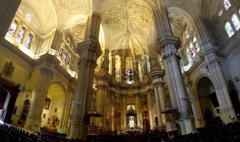 Interior shot of Málaga Cathedral