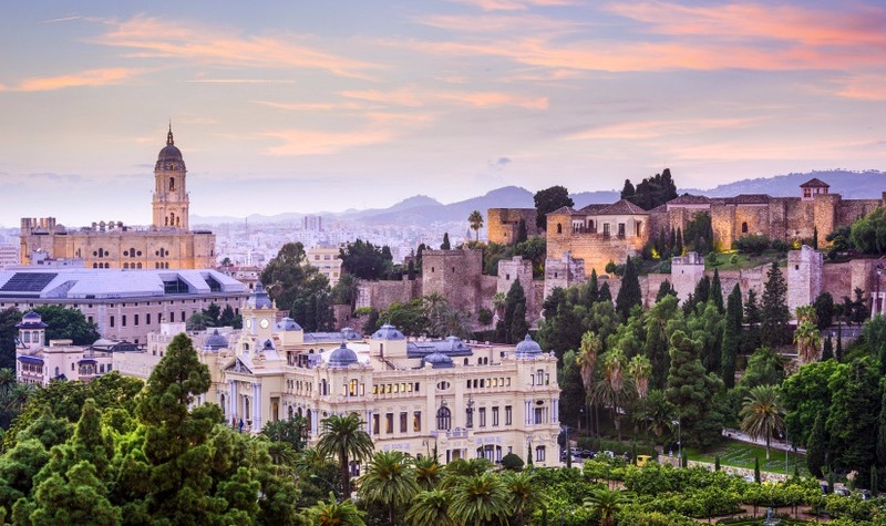 Málaga: Home of History and Culture